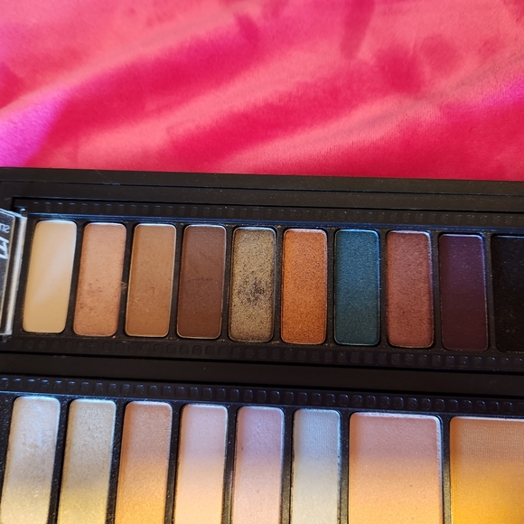 Lightly used Smashbox Masterclass palette - Picture 5 of 6
